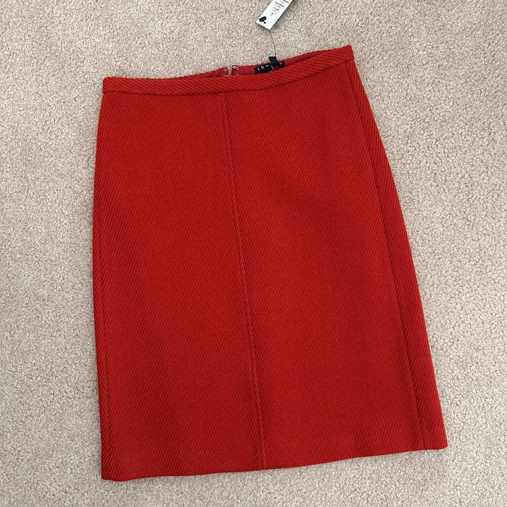 NWT Theory Red Knit Skirt
